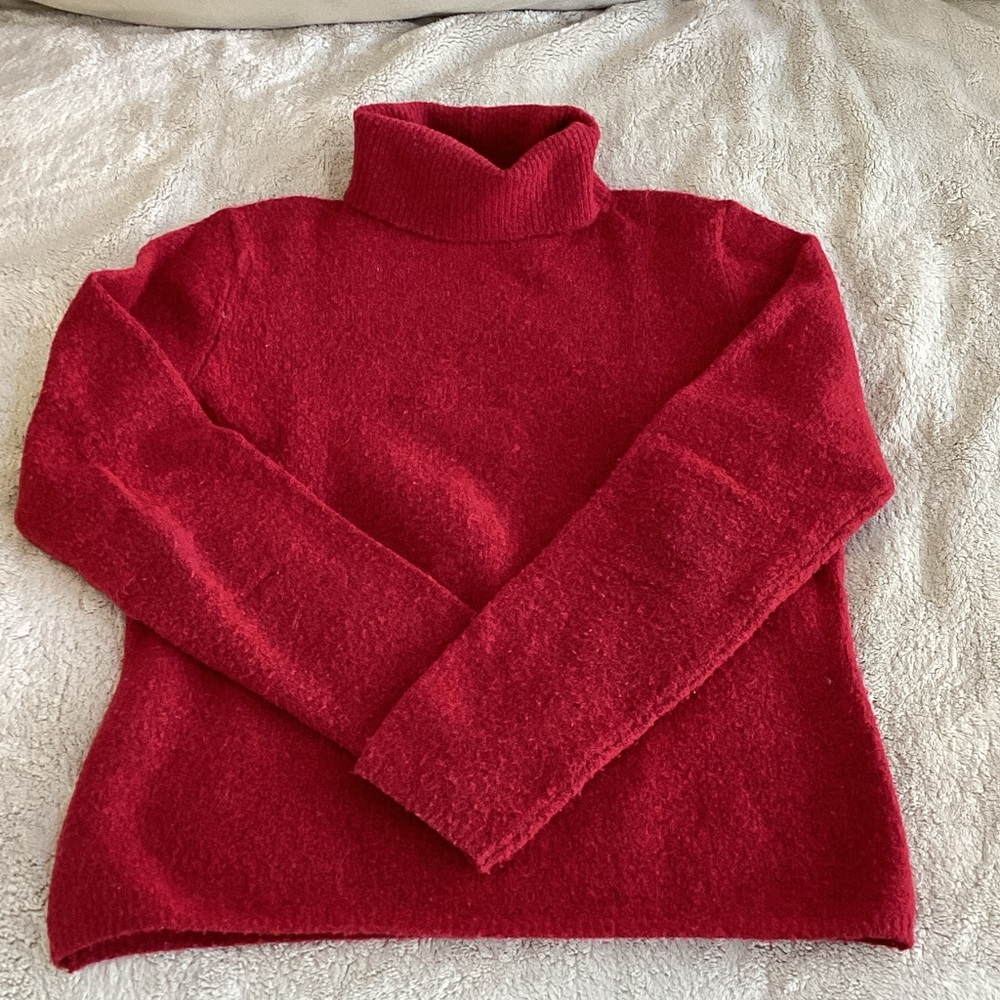 JEANNE PIERRE Rich Red Turtleneck Sweater